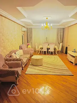 Kirayə verilir 3 otaqlı yeni tikili 140 m² — Bakı, Nizami 3 otaq 140.00 m²
