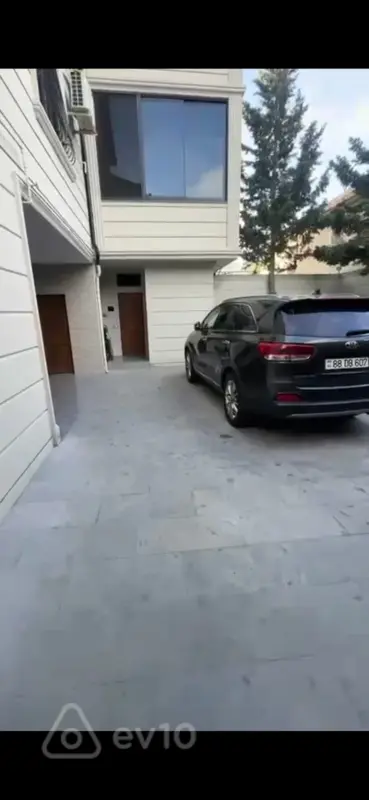 Kirayə verilir 1 otaqlı həyət evi 30 m²