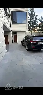 Kirayə verilir 1 otaqlı həyət evi 30 m² — Bakı, Binəqədi 1 otaq 30.00 m²