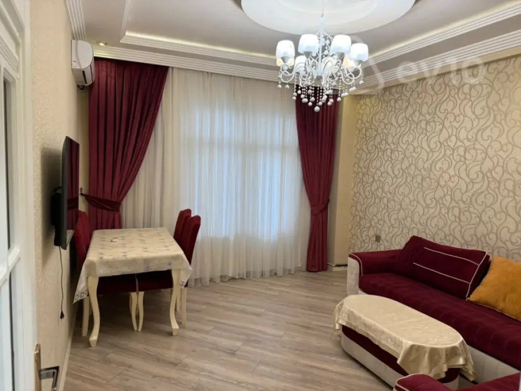 Kirayə verilir 2 otaqlı yeni tikili 65 m²