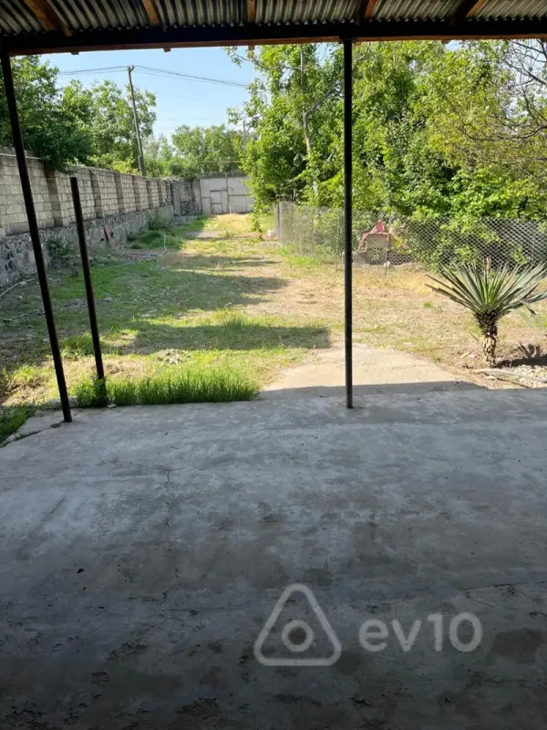 Kirayə verilir 3 otaqlı həyət evi 138 m²