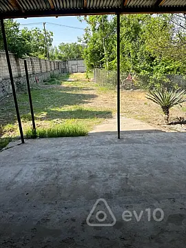 Kirayə verilir 3 otaqlı həyət evi 138 m² — Şəki 3 otaq 138.00 m²