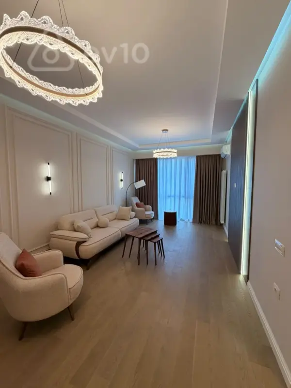 Kirayə verilir 2 otaqlı yeni tikili 70 m²