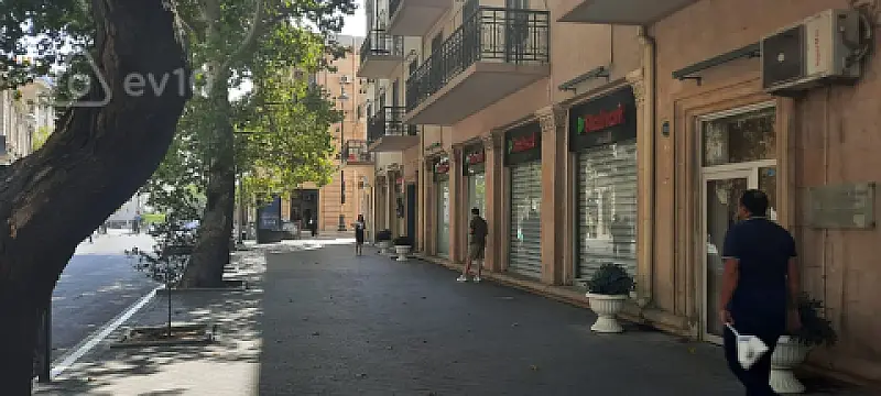 Kirayə verilir 4 otaqlı köhnə tikili 110 m² — Bakı, Nəsimi 4 otaq 110.00 m²