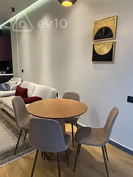 Kirayə verilir 3 otaqlı yeni tikili 90 m² — Bakı, Yasamal 3 otaq 90.00 m²