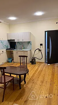 Kirayə verilir 2 otaqlı həyət evi 40 m² — Bakı, Səbail 2 otaq 40.00 m²