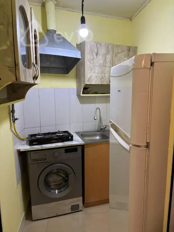 Kirayə verilir 1 otaqlı həyət evi 40 m²