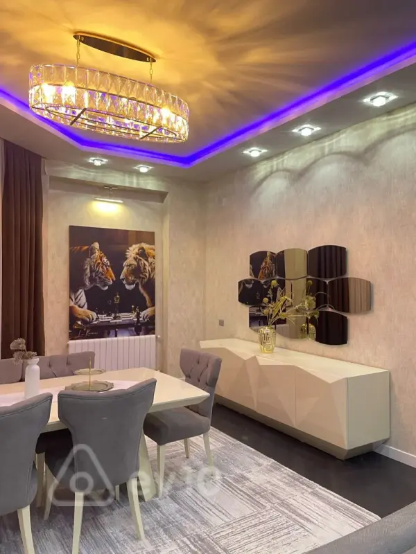 Kirayə verilir 3 otaqlı yeni tikili 150 m²