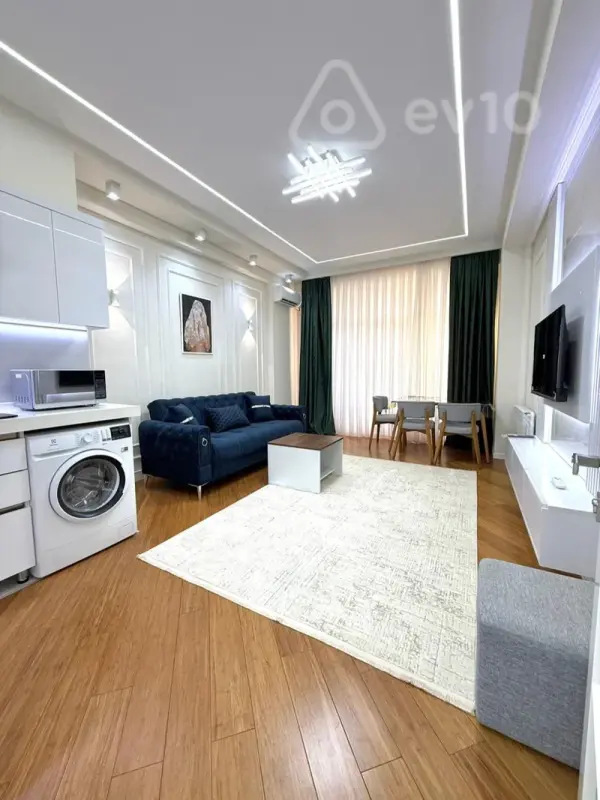 Kirayə verilir 2 otaqlı yeni tikili 74 m²