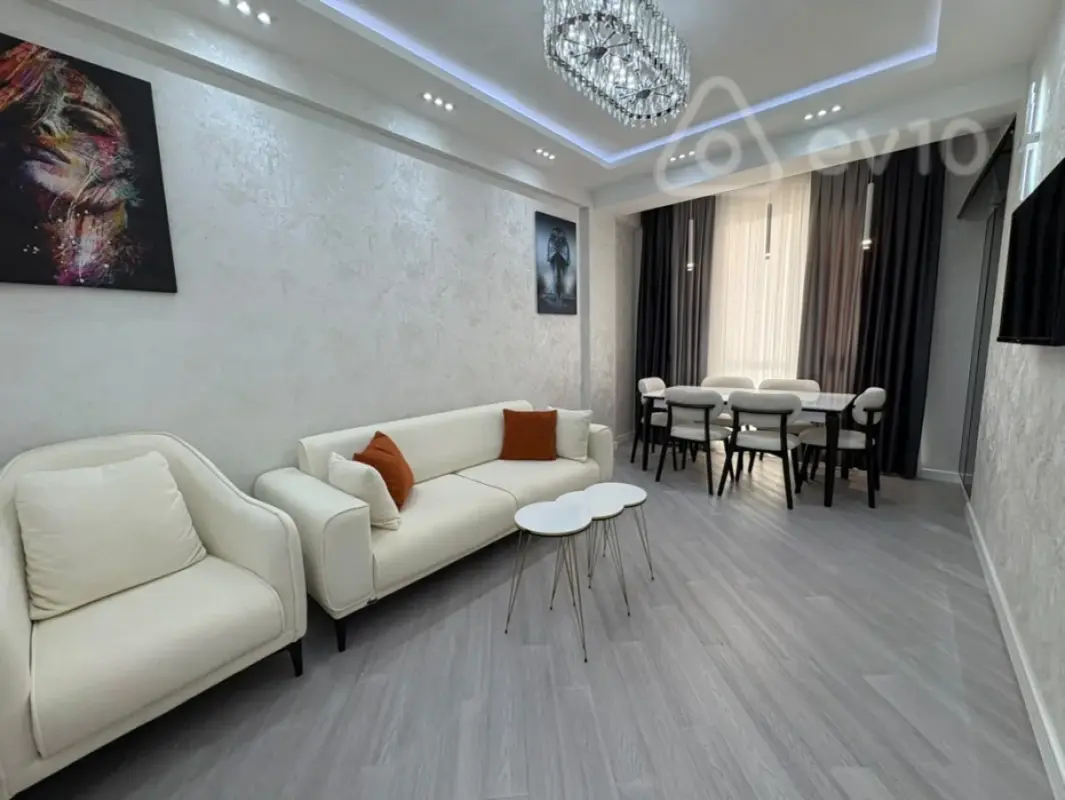 Kirayə verilir 2 otaqlı yeni tikili 52 m²