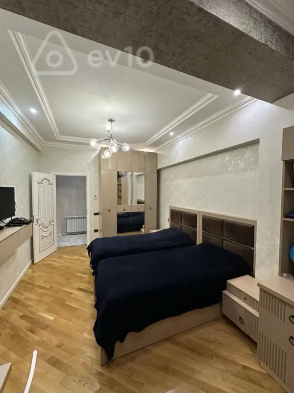 Satılır 3 otaqlı yeni tikili 124 m²