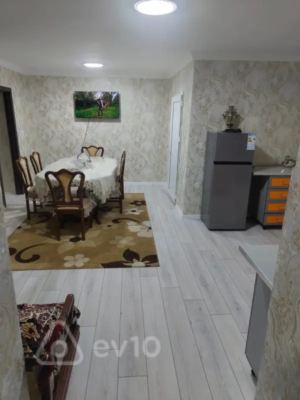 Kirayə verilir 3 otaqlı həyət evi 100 m²