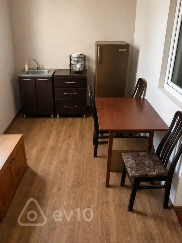 Kirayə verilir 2 otaqlı həyət evi 5 m²