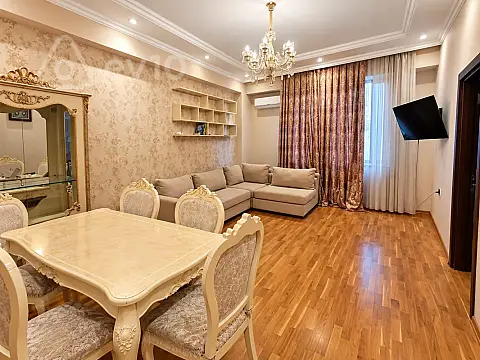 Kirayə verilir 3 otaqlı yeni tikili 80 m² — Bakı, Nizami 3 otaq 80.00 m²