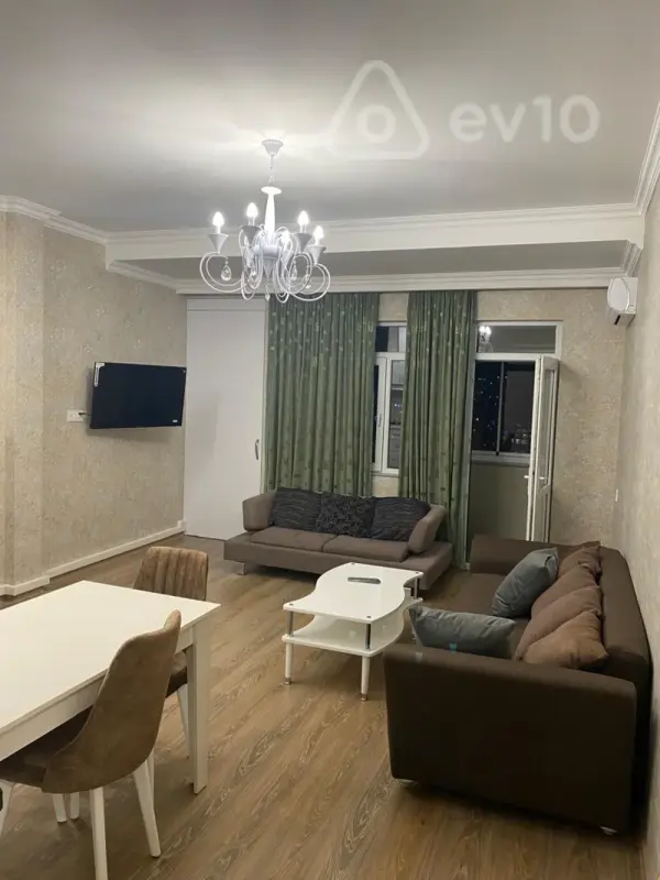 Kirayə verilir 2 otaqlı yeni tikili 73 m²