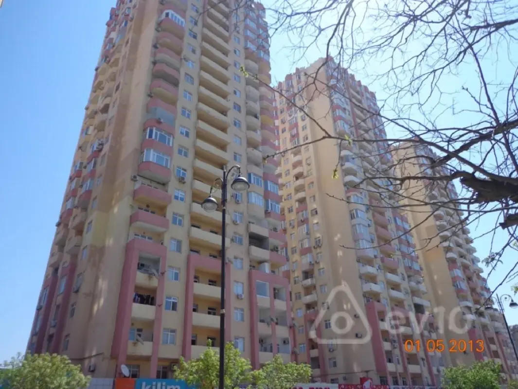 Kirayə verilir 2 otaqlı yeni tikili 80 m²