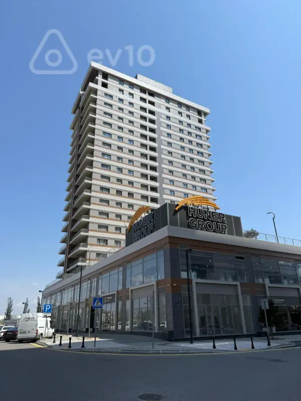 Kirayə verilir 3 otaqlı yeni tikili 160 m²