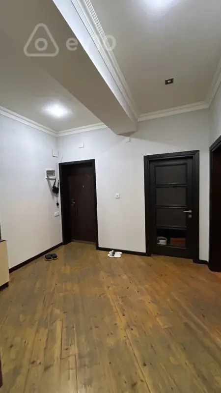 Kirayə verilir 3 otaqlı yeni tikili 90 m²