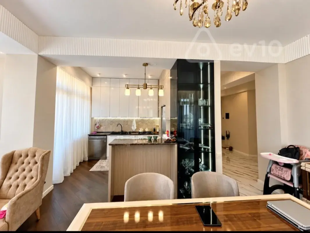 Satılır 3 otaqlı yeni tikili 99 m²