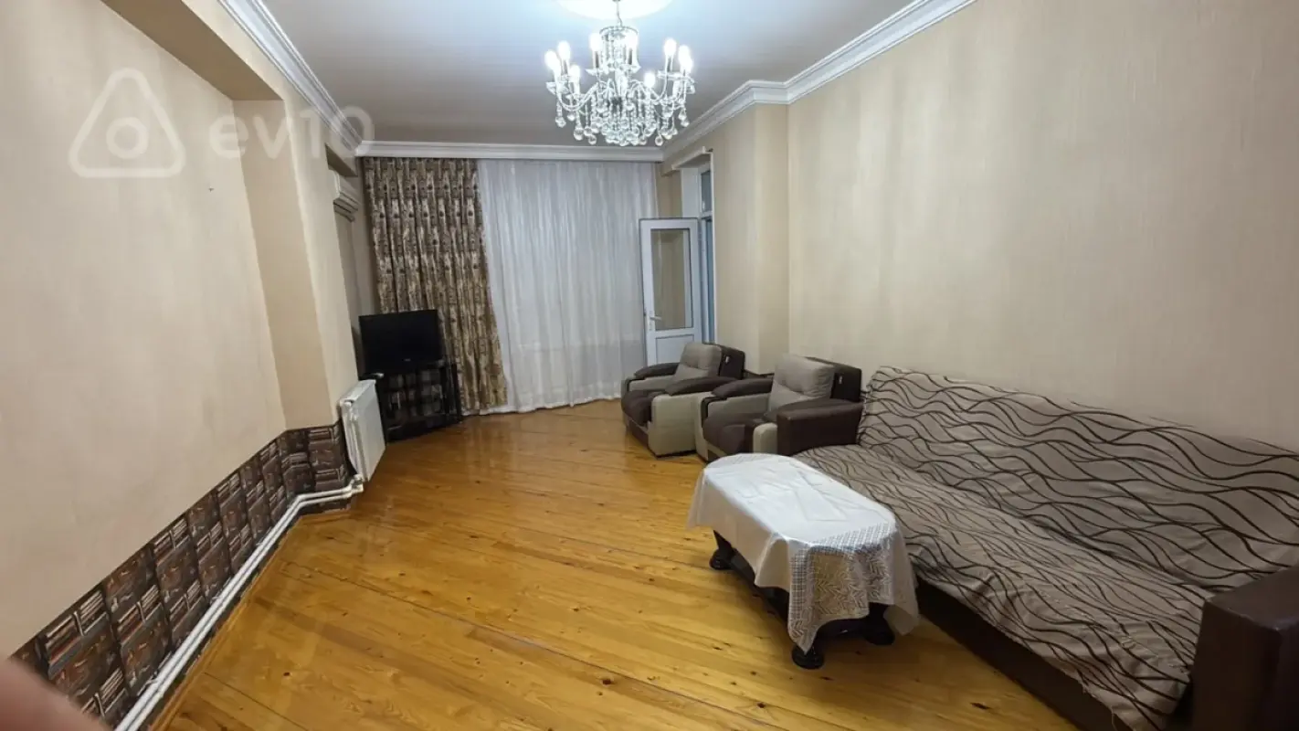 Kirayə verilir 2 otaqlı yeni tikili 65 m²