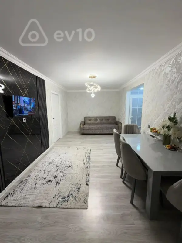 Kirayə verilir 3 otaqlı yeni tikili 95 m²