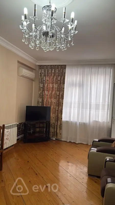 Kirayə verilir 2 otaqlı yeni tikili 60 m²