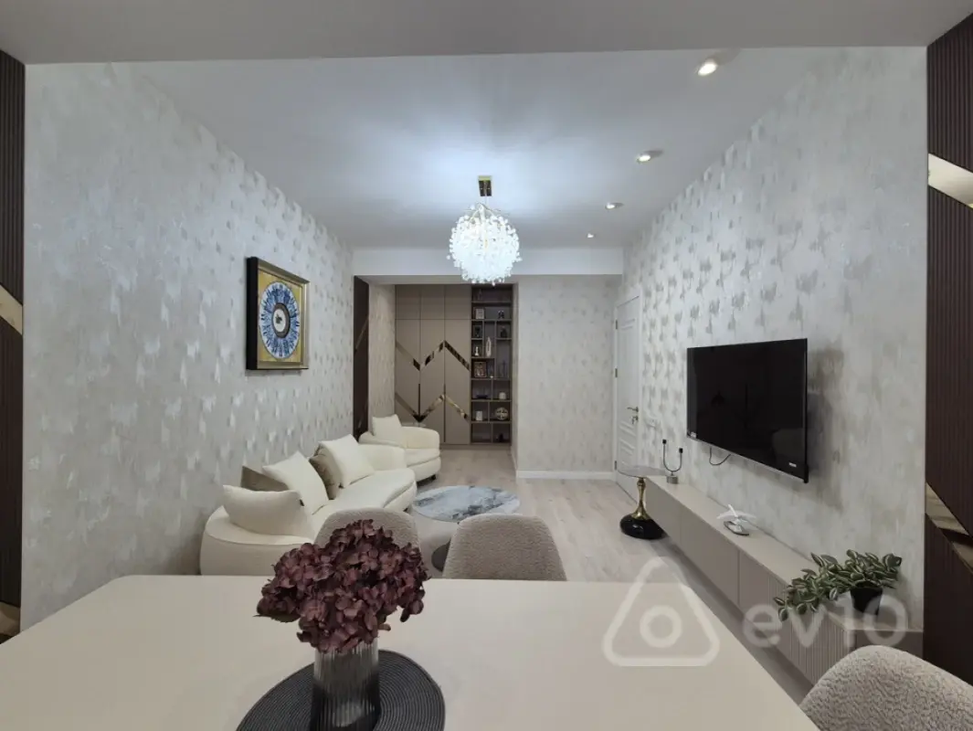 Satılır 4 otaqlı yeni tikili 110 m²