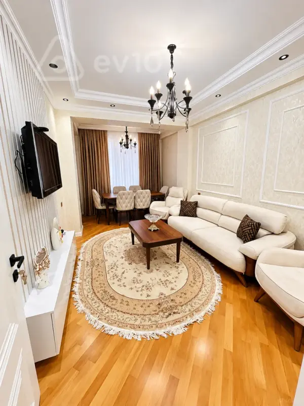 Satılır 3 otaqlı yeni tikili 110 m²