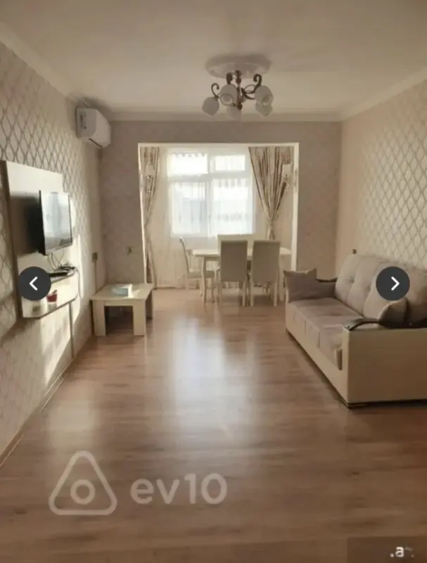 Kirayə verilir 2 otaqlı köhnə tikili 60 m²