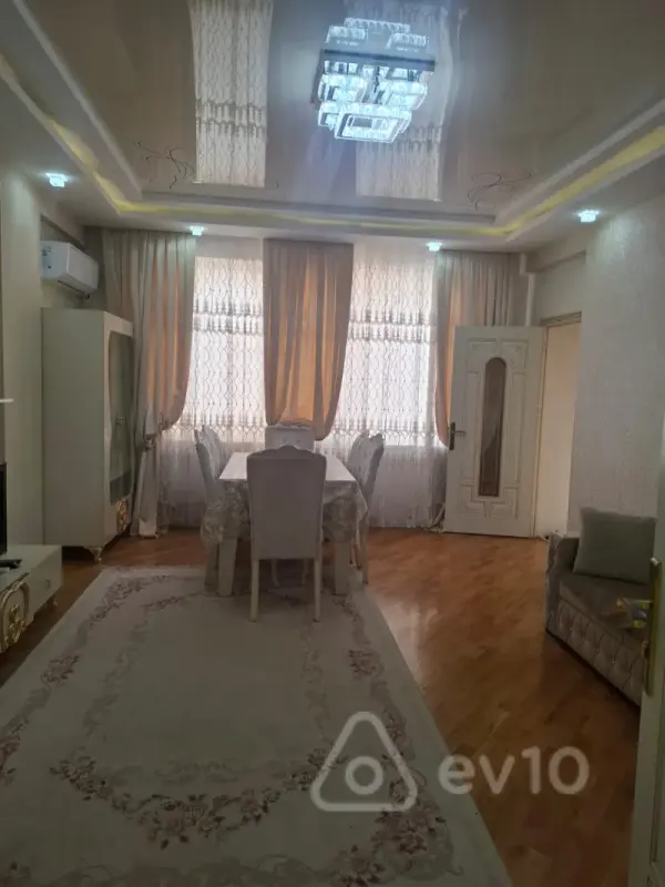 Kirayə verilir 3 otaqlı yeni tikili 85 m²