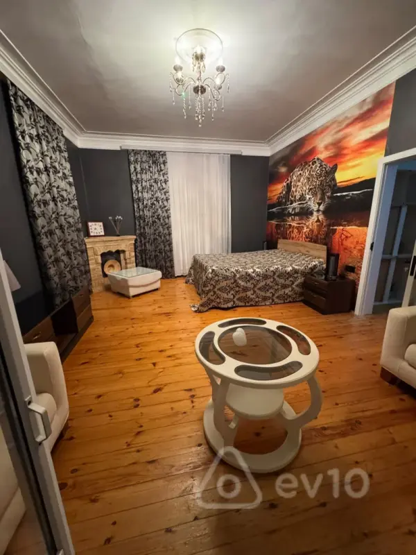 Kirayə verilir 5 otaqlı həyət evi 200 m²