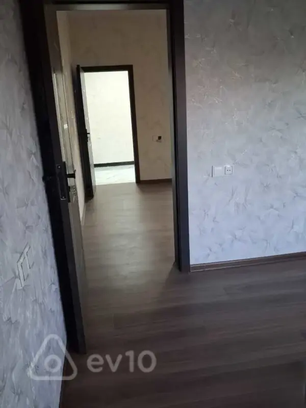 Satılır 2 otaqlı həyət evi 45 m²