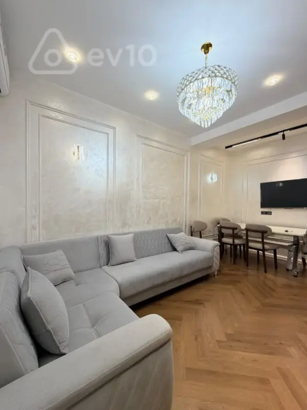 Kirayə verilir 2 otaqlı yeni tikili 60 m²