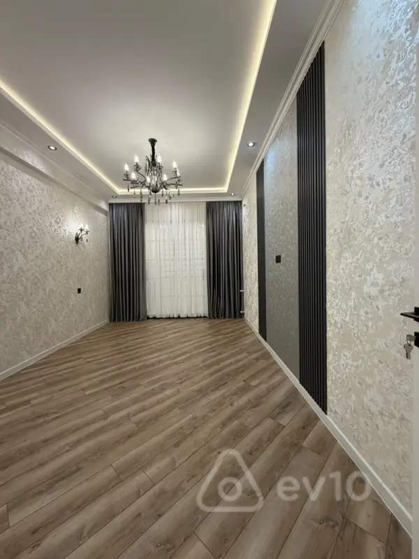 Satılır 2 otaqlı yeni tikili 65 m²