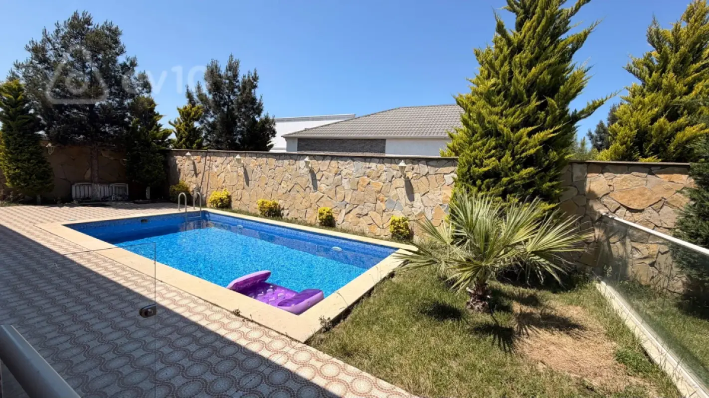 Kirayə verilir 4 otaqlı həyət evi 160 m²