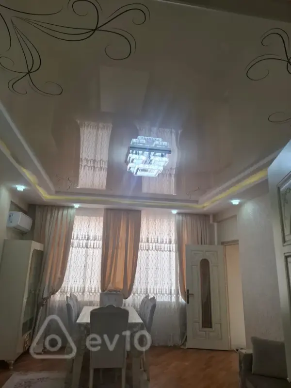 Kirayə verilir 3 otaqlı yeni tikili 90 m²