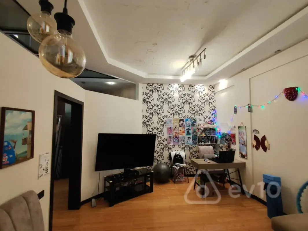 Satılır 2 otaqlı yeni tikili 80 m²