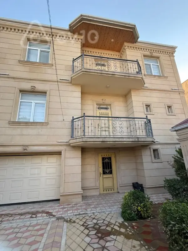 Kirayə verilir 6 otaqlı həyət evi 350 m²