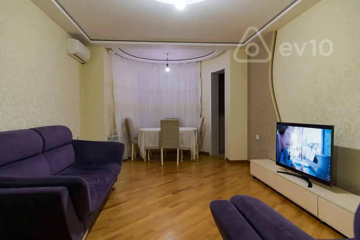 Kirayə verilir 4 otaqlı yeni tikili 100 m²