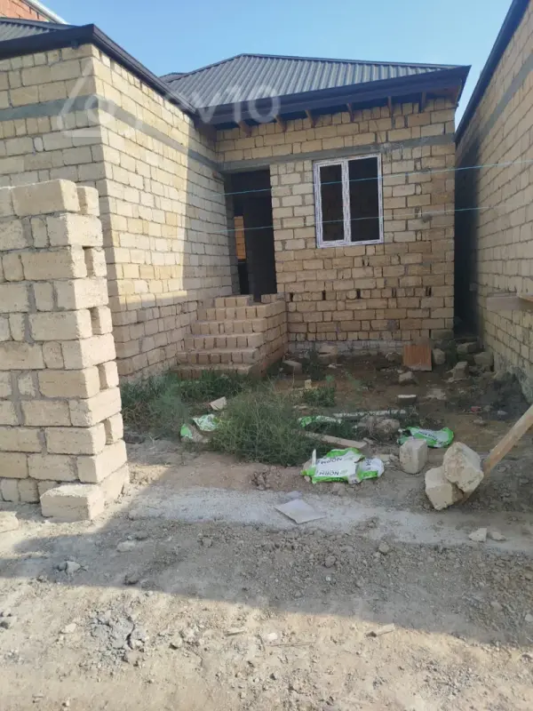 Satılır 3 otaqlı həyət evi 90 m²