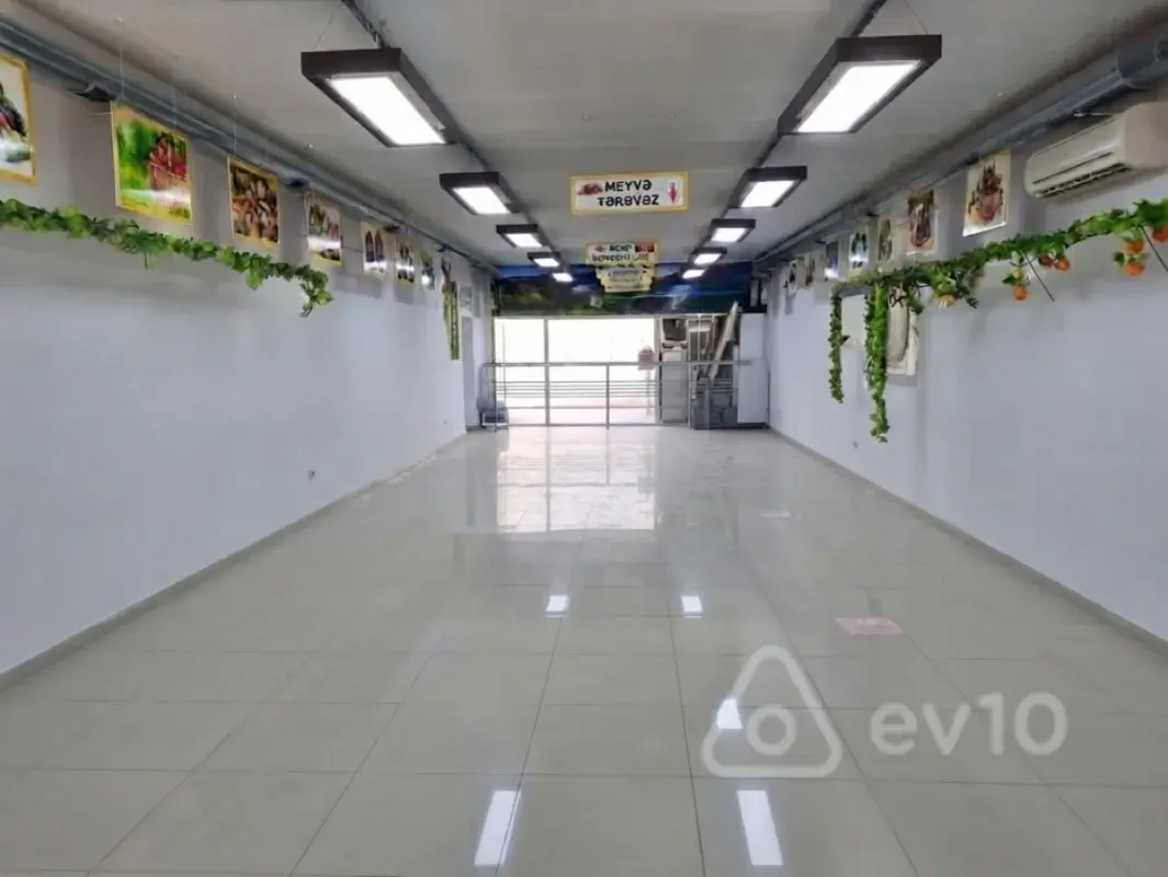 Kirayə verilir mənzil 240 m²