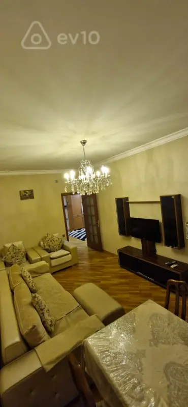 Kirayə verilir 2 otaqlı yeni tikili 50 m²