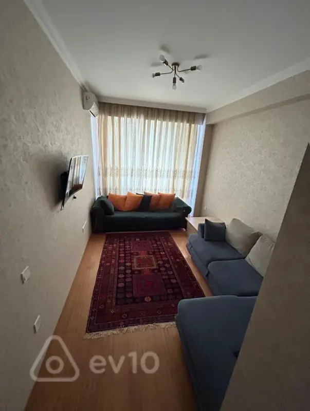 Kirayə verilir 2 otaqlı yeni tikili 55 m²