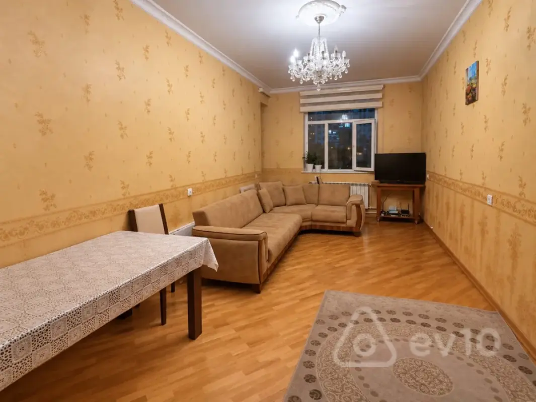 Kirayə verilir 3 otaqlı yeni tikili 110 m²