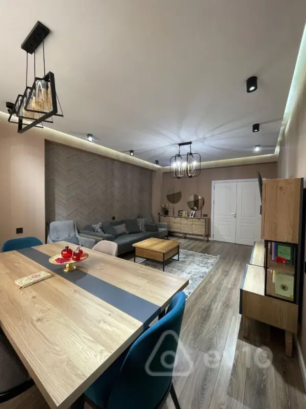 Satılır 3 otaqlı yeni tikili 131 m²
