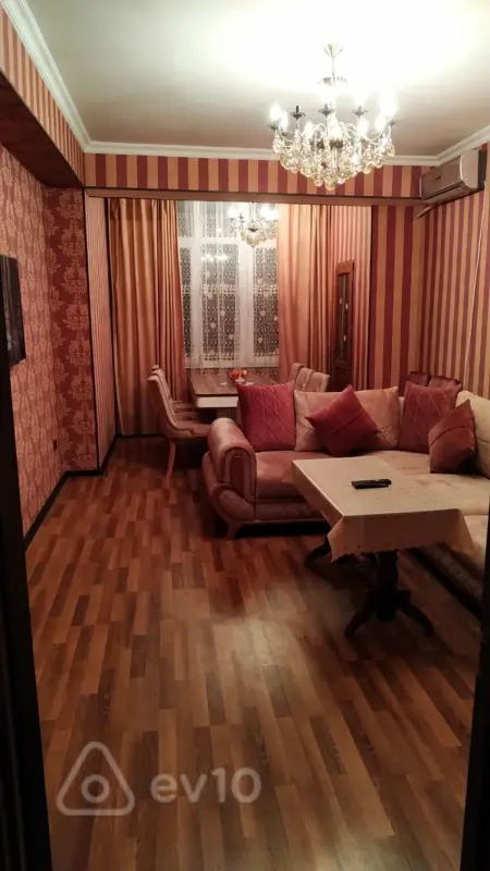 Satılır 2 otaqlı yeni tikili 82 m²