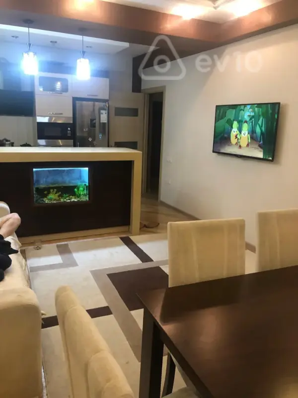 Kirayə verilir 3 otaqlı yeni tikili 84 m²