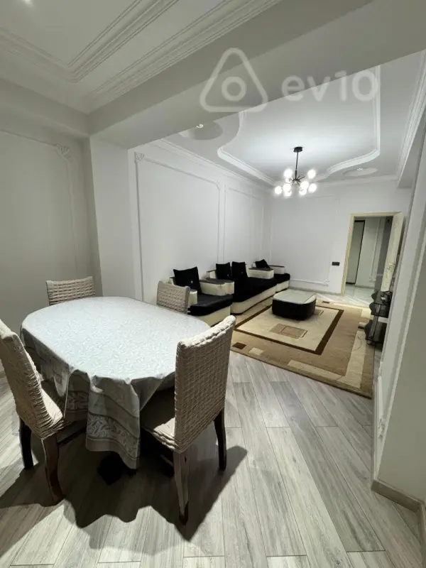 Kirayə verilir 4 otaqlı yeni tikili 110 m²