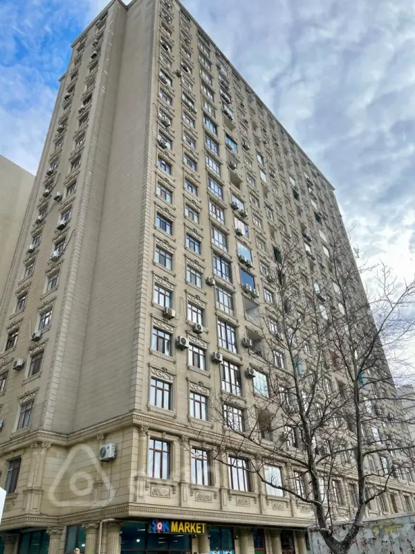 Satılır 2 otaqlı yeni tikili 80 m²