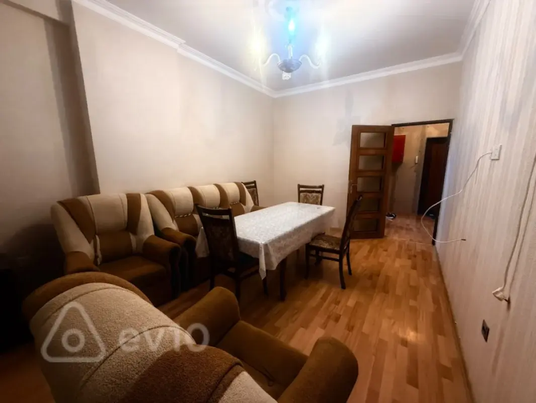Kirayə verilir 2 otaqlı yeni tikili 65 m²